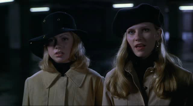 dick-1999-michelle-williams-kirsten-dunst-deep-throat