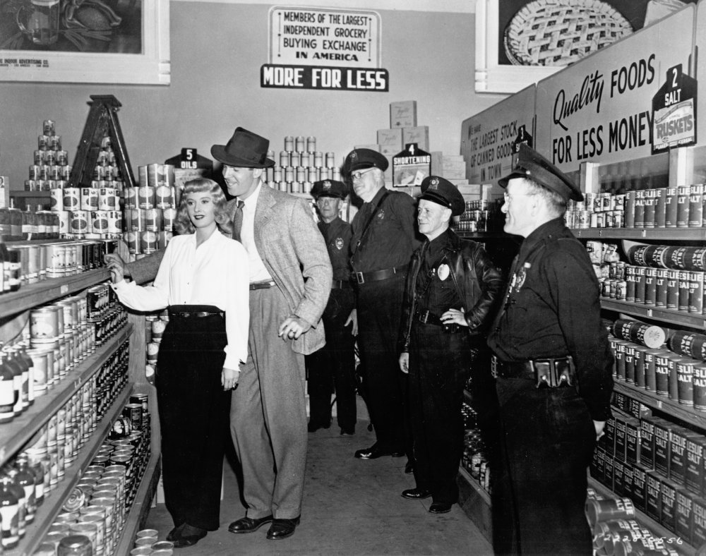 Double Indemnity (1944) |, image size:1000x788